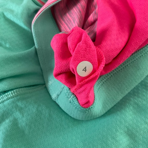 Lululemon No Limits Tank Size 4 in Wee Are From Space Neon Pink Opal - Picture 8 of 8